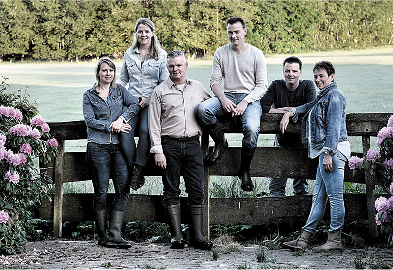 Gruppenbild von der Familie Njland